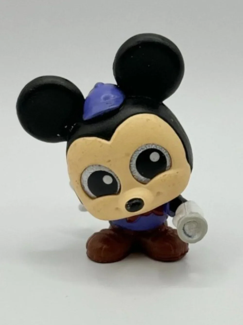 RARE Let's Go Series 1 Camping Mickey Flash Light Disney Doorables